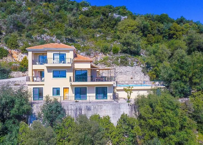 Rigani Villa